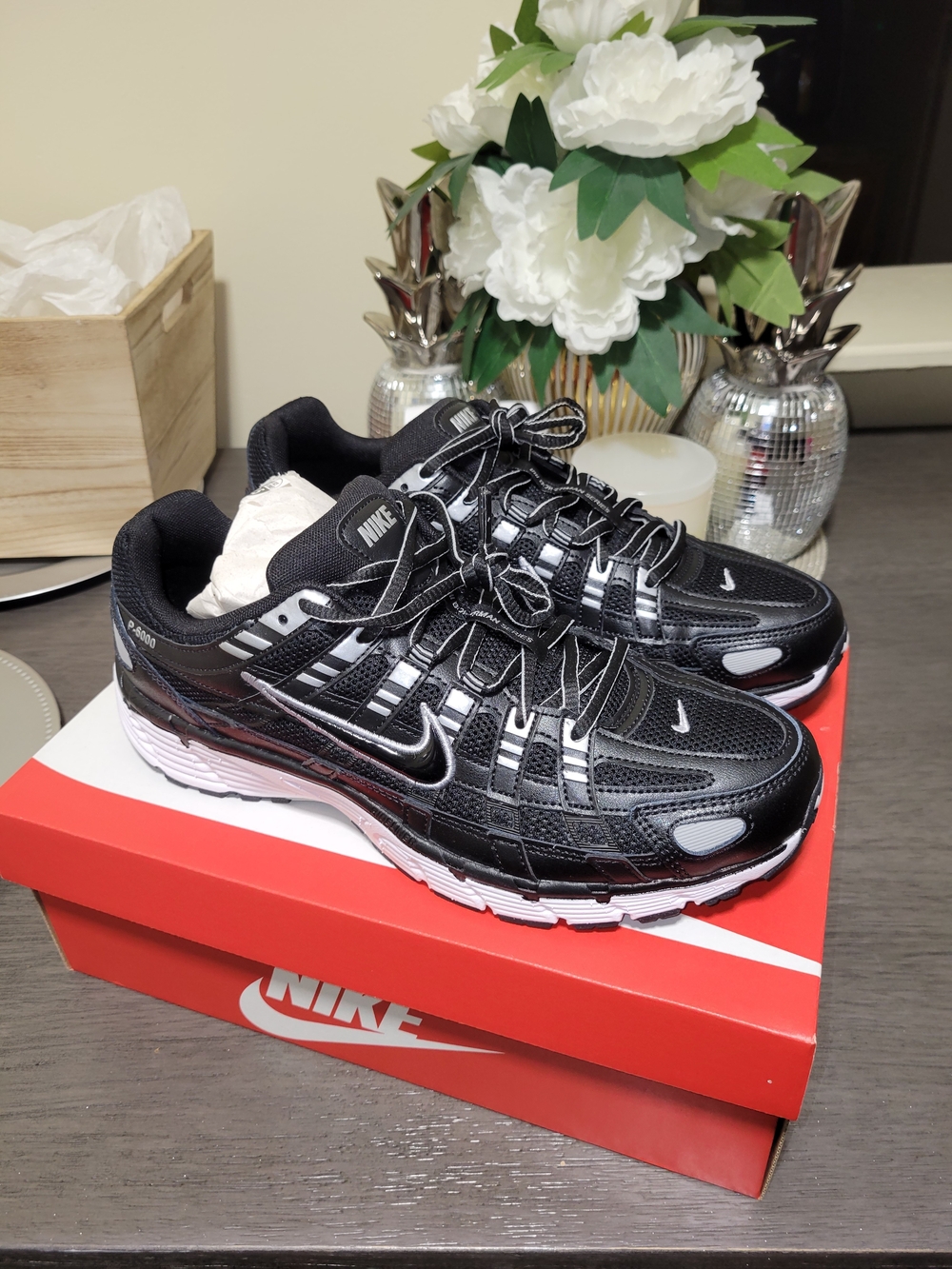 Nike Men’s Black Running Sneakers